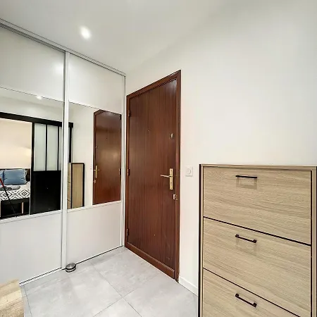 Studio De Jonathan - Refait A Neuf - Plage A 200M Juan-les-Pins Exterior photo