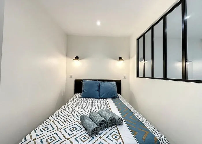 Studio De Jonathan - Refait A Neuf - Plage A 200M