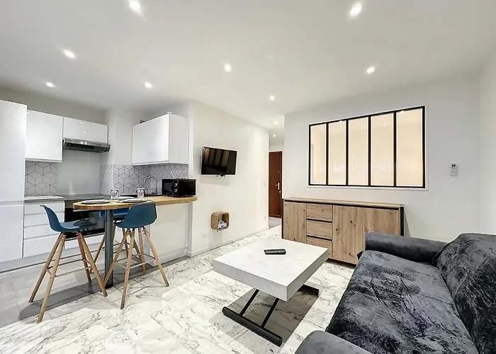 Studio De Jonathan - Refait A Neuf - Plage A 200M